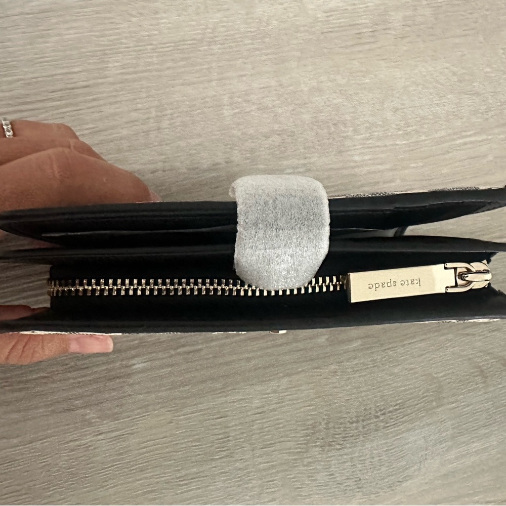 Kate Spade Black and Cream Floral Wallet - Picture 7 of 7